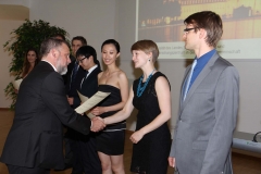 Urkunden-Übergabe2013